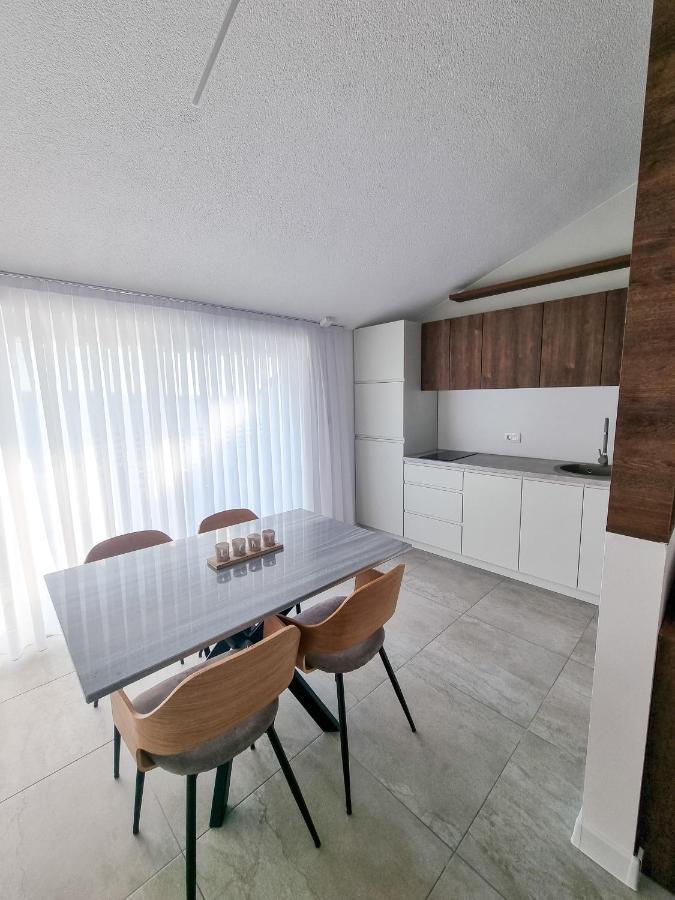 Appartement Adria Mare à Crikvenica Extérieur photo