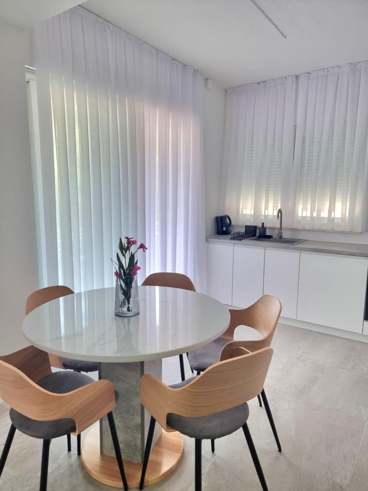 Appartement Adria Mare à Crikvenica Extérieur photo